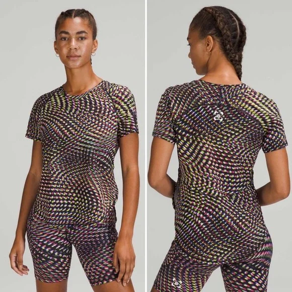 lululemon athletica | SeaWheeze High Neck UV Protective Running Short Sleeve - Picture 6 of 6